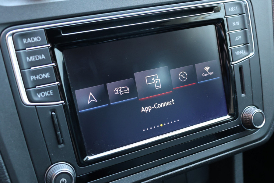 Volkswagen Caddy 1.4 TSI R-Line DSG | Bi-Xenon | Navigatie | CarPlay | Climate Control | Stoelverwarming | PDC V+A | Multifunctioneel stuur | Airco | Cruise control | Schroefset | Spoilerkit | Dealer onderhouden | Nieuwe APK | Groot onderhoudsbeurt | BPM Vrij