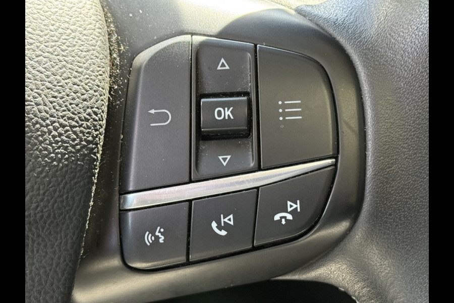 Ford FOCUS Wagon BWJ 2019 | 1.5TDCI 120PK Titanium Bus | TREKHAAK | PANO DAK | CLIMA | NAVI | CARPLAY | FULL LED |
