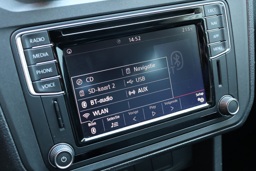 Volkswagen Caddy 1.4 TSI R-Line DSG | Bi-Xenon | Navigatie | CarPlay | Climate Control | Stoelverwarming | PDC V+A | Multifunctioneel stuur | Airco | Cruise control | Schroefset | Spoilerkit | Dealer onderhouden | Nieuwe APK | Groot onderhoudsbeurt | BPM Vrij