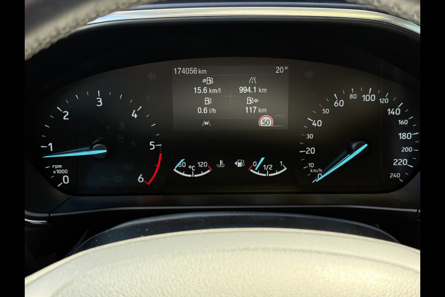 Ford FOCUS Wagon BWJ 2019 | 1.5TDCI 120PK Titanium Bus | TREKHAAK | PANO DAK | CLIMA | NAVI | CARPLAY | FULL LED |