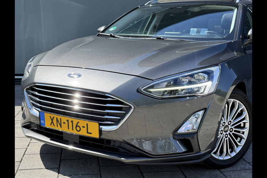 Ford FOCUS Wagon BWJ 2019 | 1.5TDCI 120PK Titanium Bus | TREKHAAK | PANO DAK | CLIMA | NAVI | CARPLAY | FULL LED |