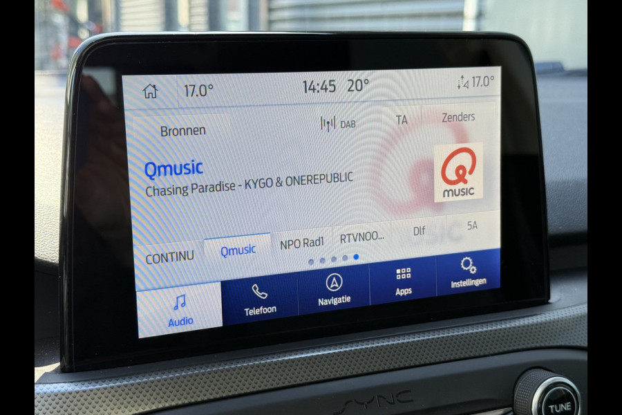 Ford FOCUS Wagon BWJ 2019 | 1.5TDCI 120PK Titanium Bus | TREKHAAK | PANO DAK | CLIMA | NAVI | CARPLAY | FULL LED |