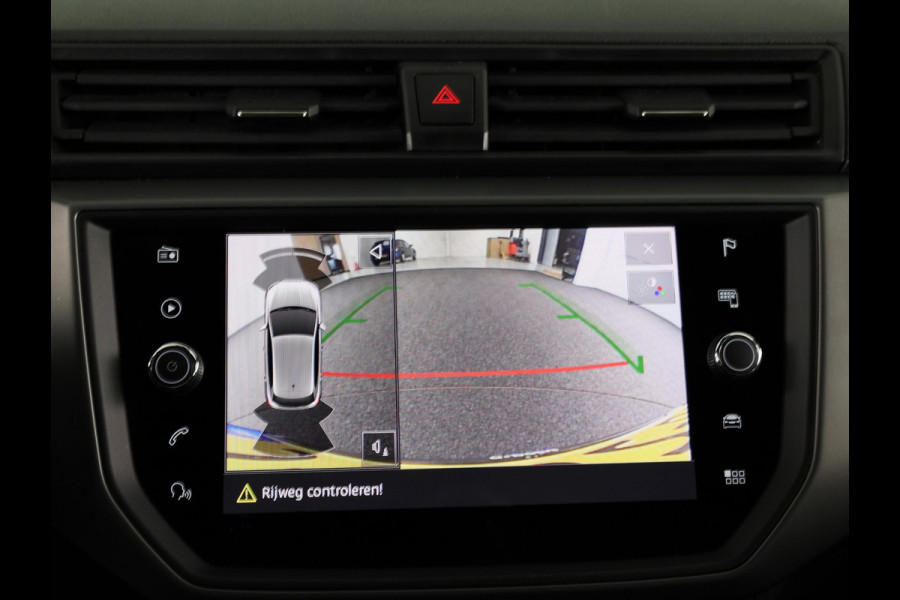 Seat Ibiza 1.0 TSI Style Business Intense 95pk | Navigatie | Parkeercamera | Climatronic | Apple Carplay / Android Auto