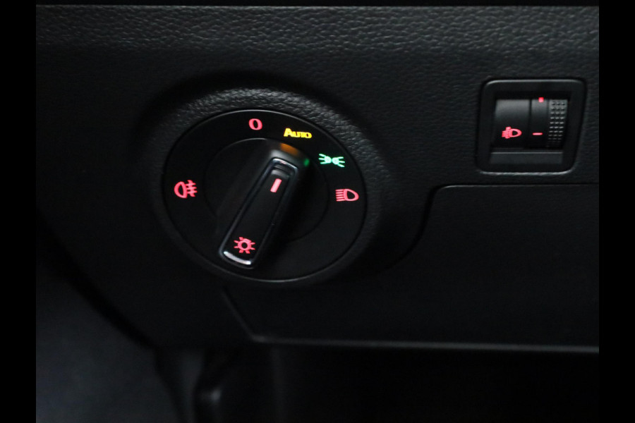Seat Ibiza 1.0 TSI Style Business Intense 95pk | Navigatie | Parkeercamera | Climatronic | Apple Carplay / Android Auto