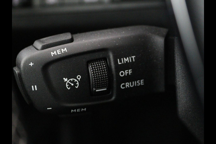 Peugeot 3008 1.5 BlueHDi Allure Pack Business | Trekhaak | LED | Camera | Apple Carplay | Navigatie | Dodehoek Detectie | Cruise Control | LMV