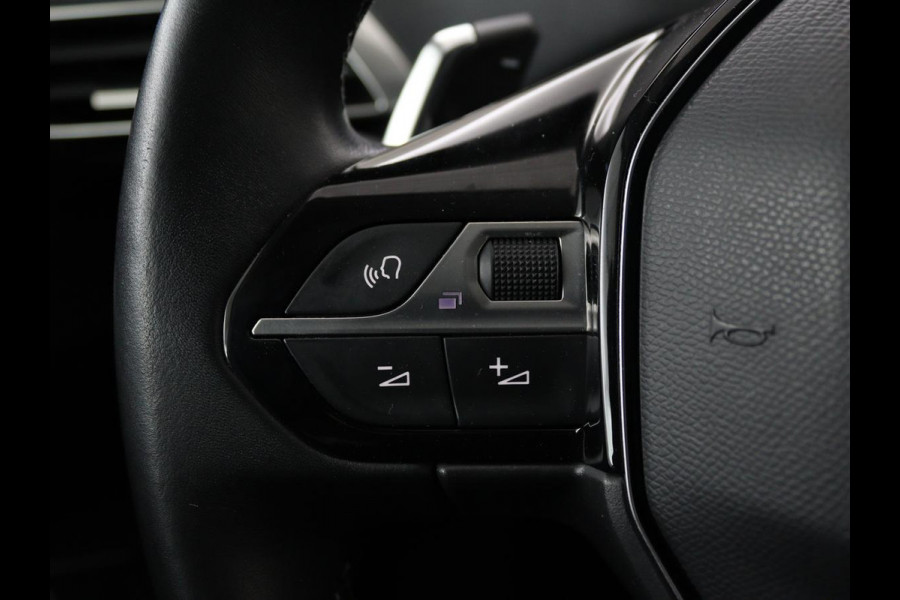 Peugeot 3008 1.5 BlueHDi Allure Pack Business | Trekhaak | LED | Camera | Apple Carplay | Navigatie | Dodehoek Detectie | Cruise Control | LMV