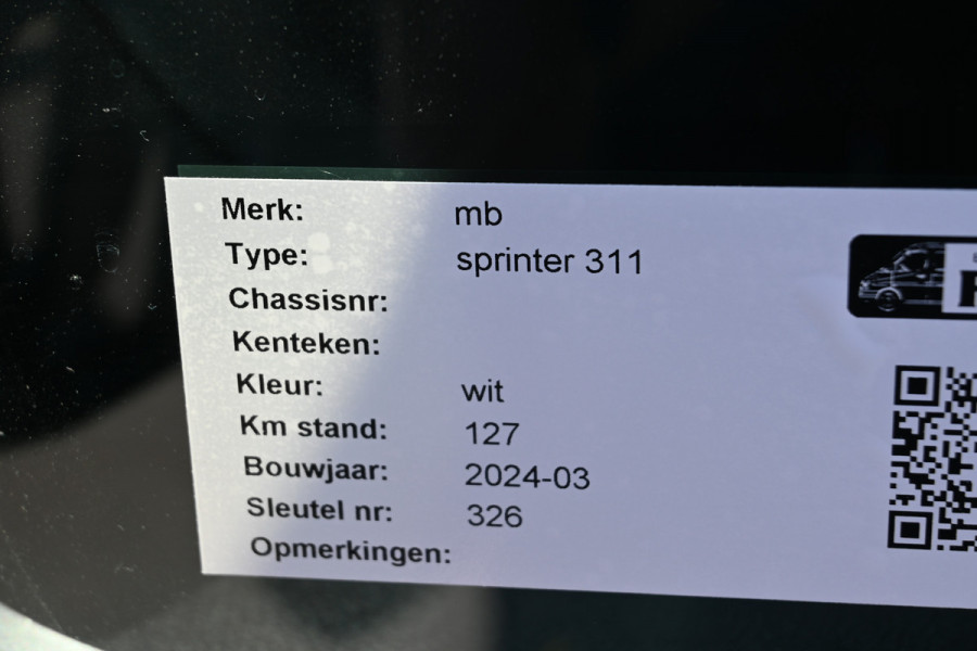 Mercedes-Benz Sprinter 311 CDI L1H1 RWD MBUX met navigatie, Trekhaak