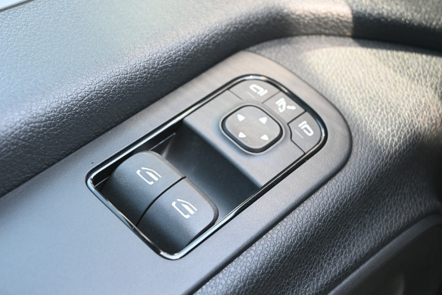 Mercedes-Benz Sprinter 311 CDI L1H1 RWD MBUX met navigatie, Trekhaak