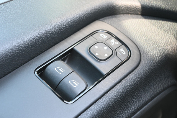 Mercedes-Benz Sprinter 311 CDI L1H1 RWD MBUX met navigatie, Trekhaak