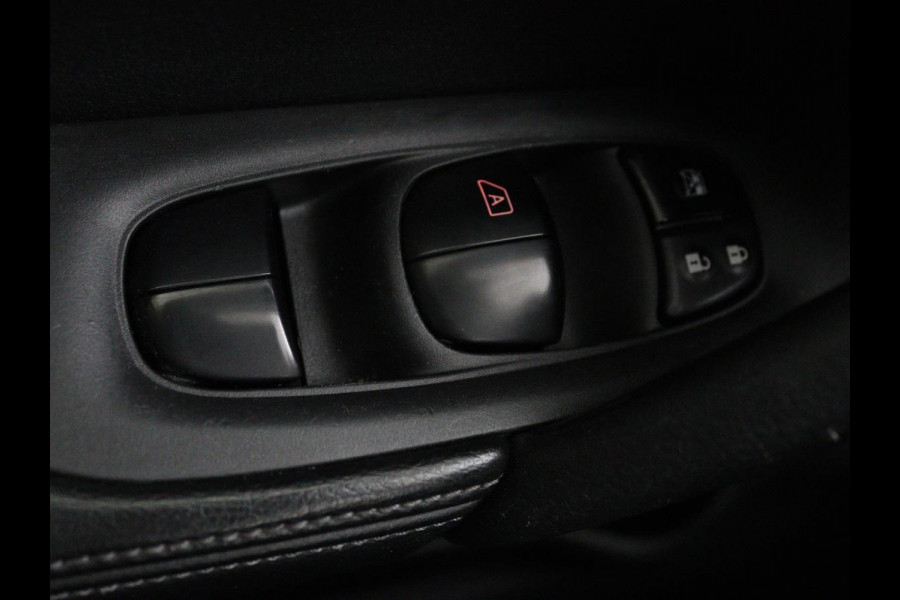 Nissan X-Trail 1.6 DIG-T N-Connecta 7-persoons | Panoramadak | 360 camera | Navigatie | Keyless | Cruise control | Climate control