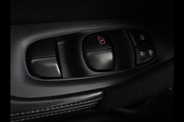 Nissan X-Trail 1.6 DIG-T N-Connecta 7-persoons | Panoramadak | 360 camera | Navigatie | Keyless | Cruise control | Climate control