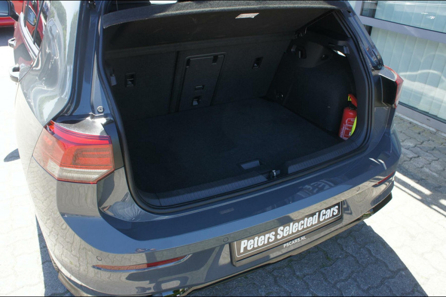 Volkswagen Golf 1.5 eTSI R-Line