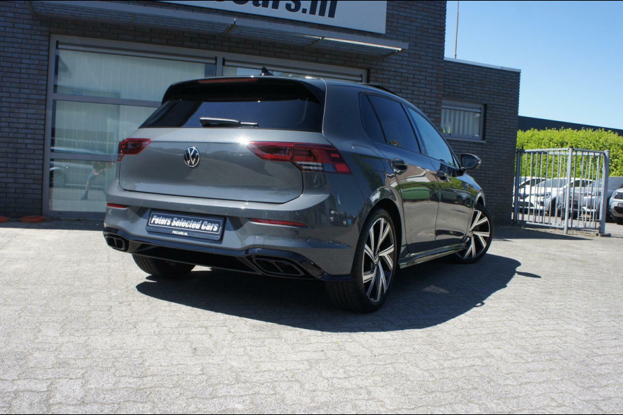 Volkswagen Golf 1.5 eTSI R-Line