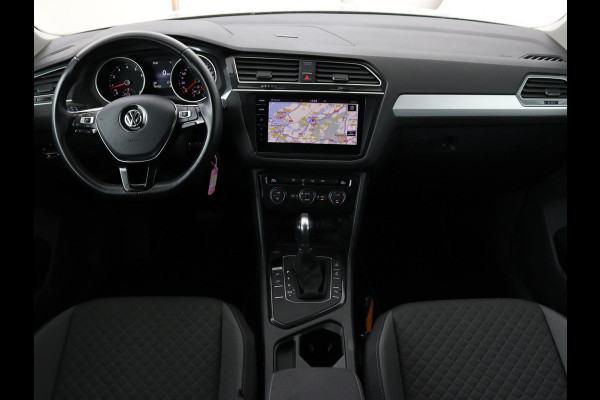 Volkswagen Tiguan 1.4 TSI ACT Comfortline | Automaat | Navigatie | Adapt. Cruise | LMV | Grootlichtassistent | DAB |  Draadloze Telefoonlader