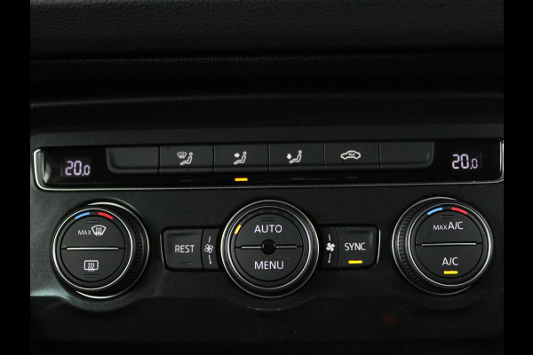 Volkswagen Tiguan 1.4 TSI ACT Comfortline | Automaat | Navigatie | Adapt. Cruise | LMV | Grootlichtassistent | DAB |  Draadloze Telefoonlader