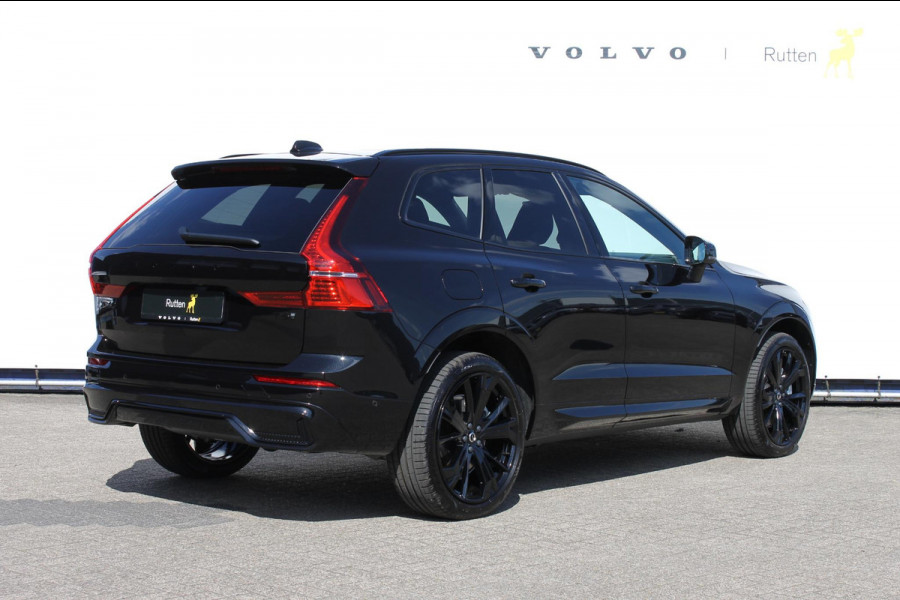 Volvo XC60 T6 Plug-in hybrid AWD Plus Black Edition Long Range / Panoramisch schuif-kanteldak / Google infotainment / 21" lichtmetalen velgen / Stoel en stuurwielverwarming
