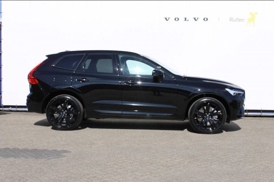Volvo XC60 T6 Plug-in hybrid AWD Plus Black Edition Long Range / Panoramisch schuif-kanteldak / Google infotainment / 21" lichtmetalen velgen / Stoel en stuurwielverwarming