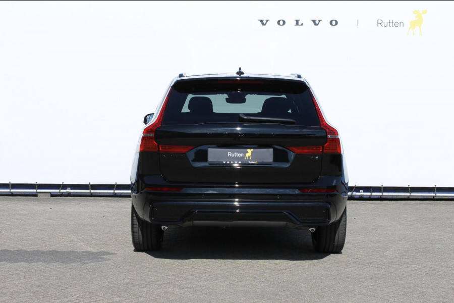 Volvo XC60 T6 Plug-in hybrid AWD Plus Black Edition Long Range / Panoramisch schuif-kanteldak / Google infotainment / 21" lichtmetalen velgen / Stoel en stuurwielverwarming