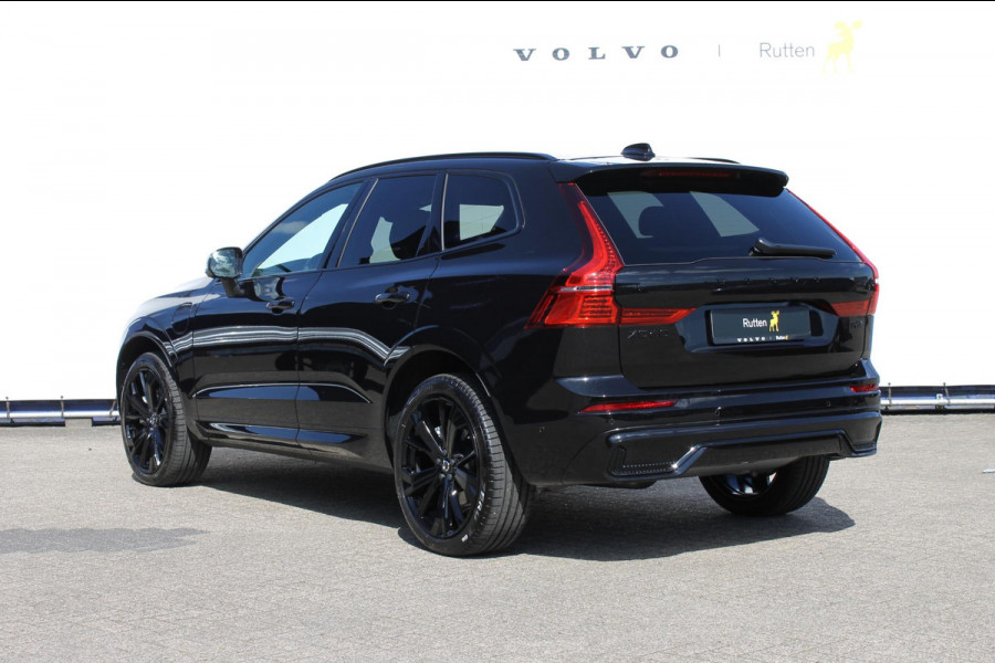Volvo XC60 T6 Plug-in hybrid AWD Plus Black Edition Long Range / Panoramisch schuif-kanteldak / Google infotainment / 21" lichtmetalen velgen / Stoel en stuurwielverwarming