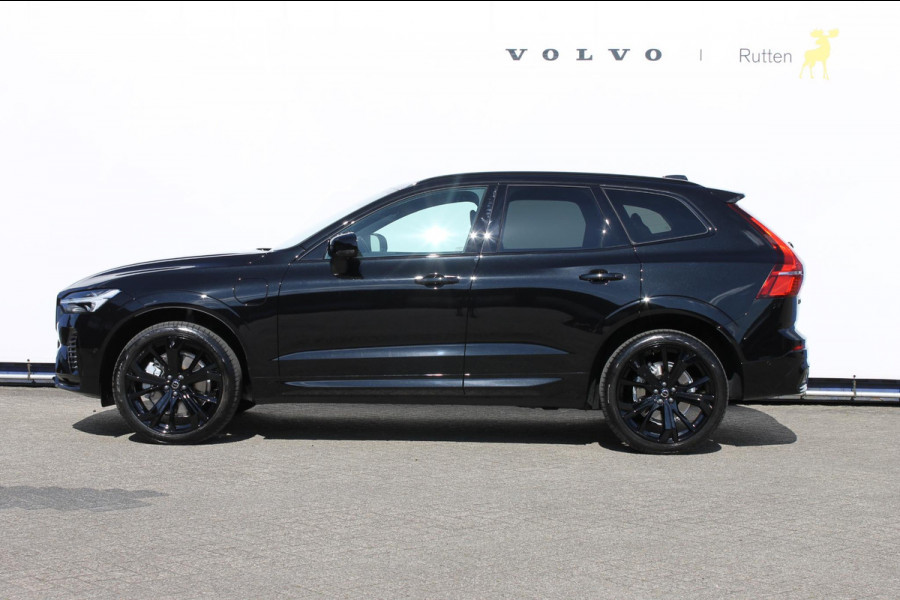 Volvo XC60 T6 Plug-in hybrid AWD Plus Black Edition Long Range / Panoramisch schuif-kanteldak / Google infotainment / 21" lichtmetalen velgen / Stoel en stuurwielverwarming