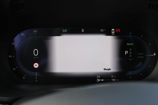 Volvo XC60 T6 Plug-in hybrid AWD Plus Black Edition Long Range / Panoramisch schuif-kanteldak / Google infotainment / 21" lichtmetalen velgen / Stoel en stuurwielverwarming