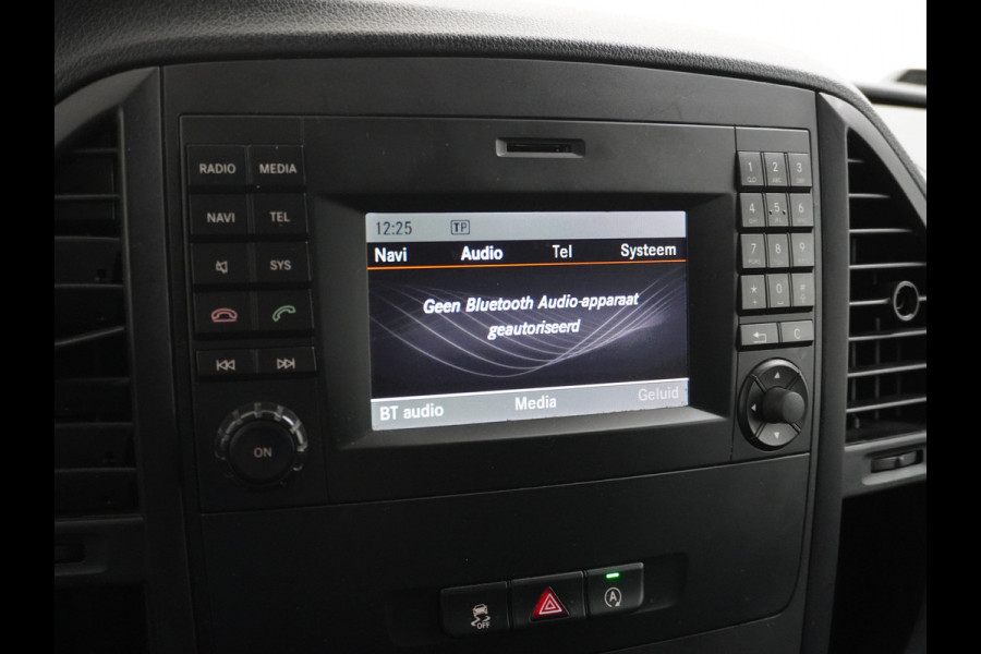 Mercedes-Benz Vito 114CDI 136PK Lang Navi Camera Trekhaak Cruise Control Pdc Regen/Lichtsensor Park-Assistent Led Bluetooth Betonplex Vloer Schuifdeur Wandbekleding EURO6