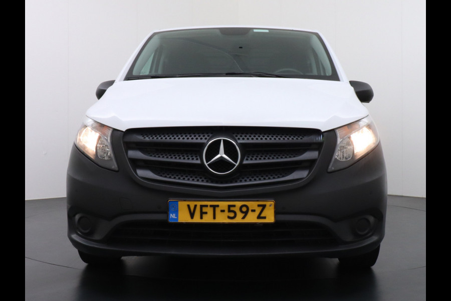 Mercedes-Benz Vito 114CDI 136PK Lang Navi Camera Trekhaak Cruise Control Pdc Regen/Lichtsensor Park-Assistent Led Bluetooth Betonplex Vloer Schuifdeur Wandbekleding EURO6