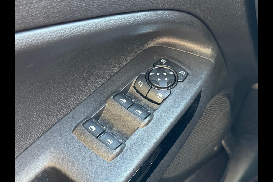 Ford EcoSport 1.0 EcoBoost 125pk ST-Line | Eerste eigenaar, Dodehoekherkenning, Stoel + Stuurverwarming, Parkeersensoren, Camera, Carplay