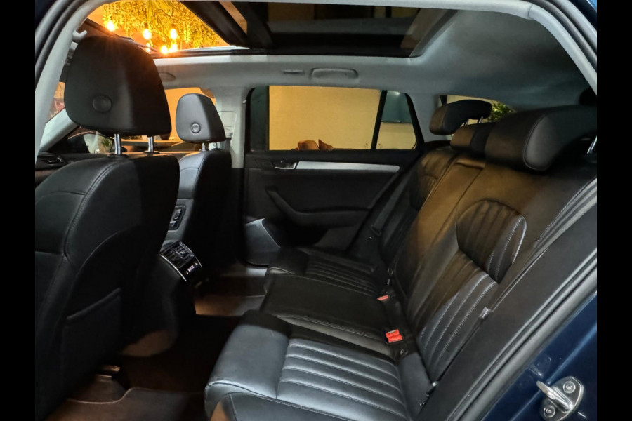 Škoda Superb Combi 1.5 TSI ACT Sportline Business Garantie Pano Camera Adoptieve Cruise Clima Navi StoelVW Blindspot Rijklaar