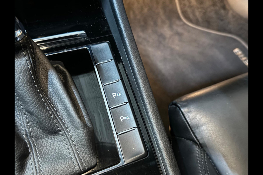 Škoda Superb Combi 1.5 TSI ACT Sportline Business Garantie Pano Camera Adoptieve Cruise Clima Navi StoelVW Blindspot Rijklaar