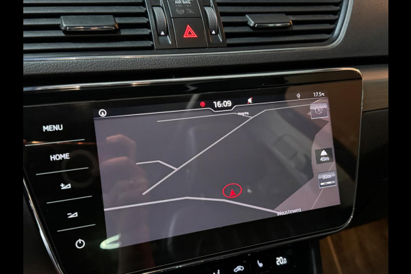 Škoda Superb Combi 1.5 TSI ACT Sportline Business Garantie Pano Camera Adoptieve Cruise Clima Navi StoelVW Blindspot Rijklaar