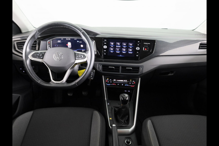 Volkswagen Polo 1.0 TSI Life Business | Navigatie | Parkeer sensoren | Climate Geregelde Airco |