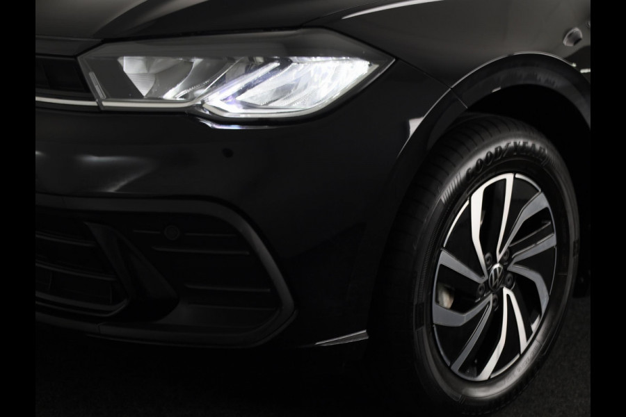 Volkswagen Polo 1.0 TSI Life Business | Navigatie | Parkeer sensoren | Climate Geregelde Airco |