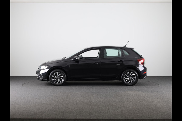 Volkswagen Polo 1.0 TSI Life Business | Navigatie | Parkeer sensoren | Climate Geregelde Airco |