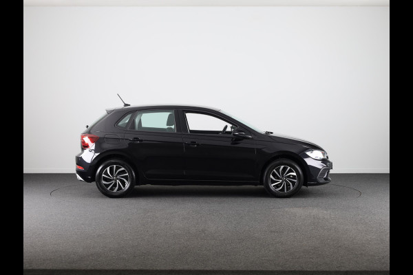 Volkswagen Polo 1.0 TSI Life Business | Navigatie | Parkeer sensoren | Climate Geregelde Airco |