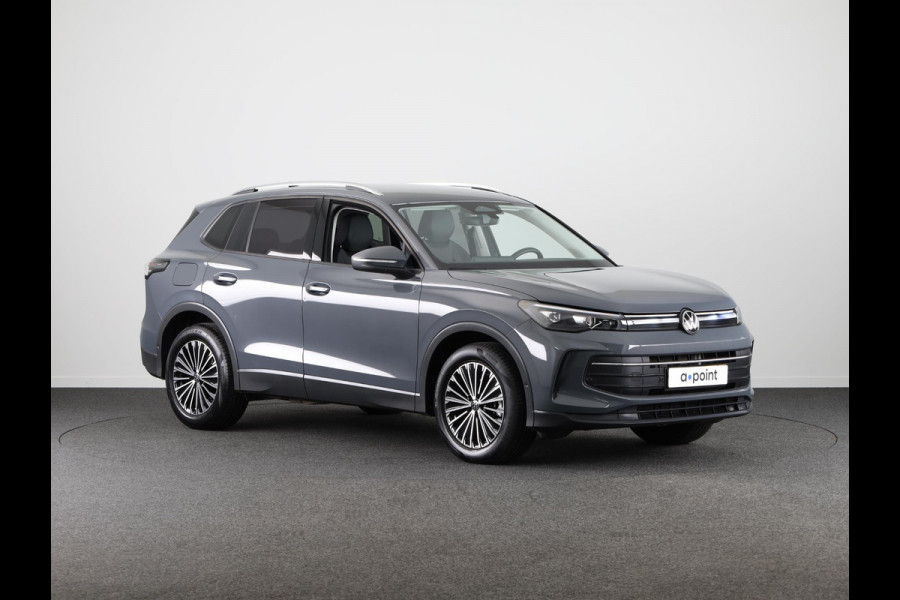 Volkswagen Tiguan 1.5 eTSI Life Edition 150PK | Automaat ( DSG ) | Navigatie | Camera | Stoelverwarming