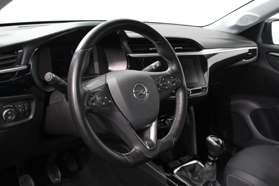Opel Corsa 1.2 Turbo 102pk Elegance Navigatie Apple Carplay/Android Auto Climate Control Camera Parkeer sensoren V+A Lichtmetalen Velgen Cruise Control