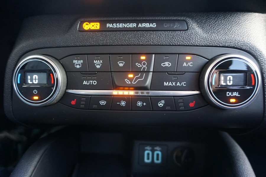 Ford Focus 1.0 EcoB.125PK Hybrid Titanium X Business +Winterpack.