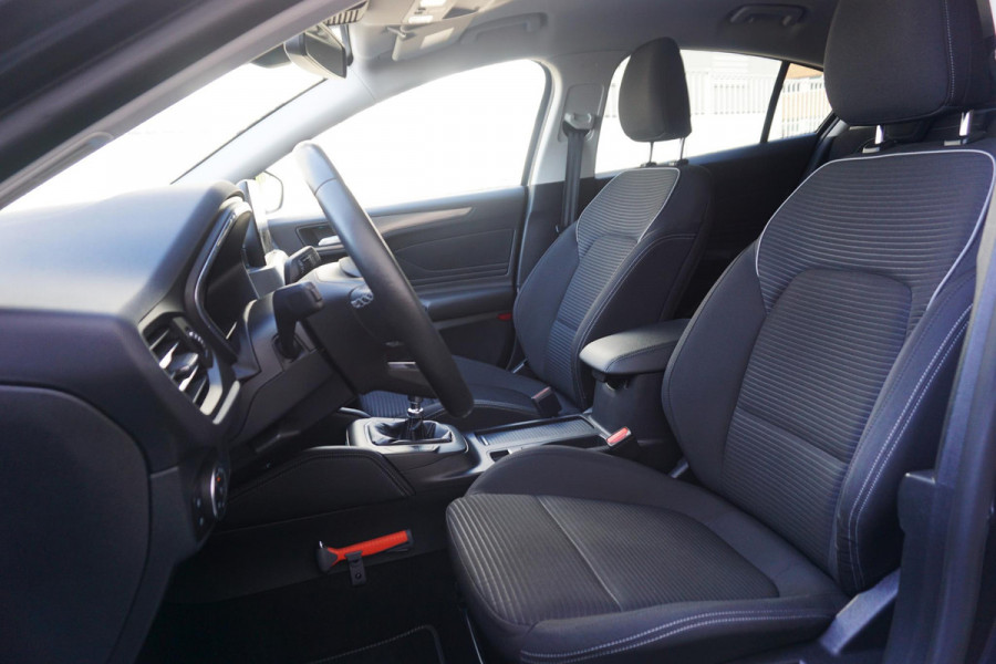 Ford Focus 1.0 EcoB.125PK Hybrid Titanium X Business +Winterpack.