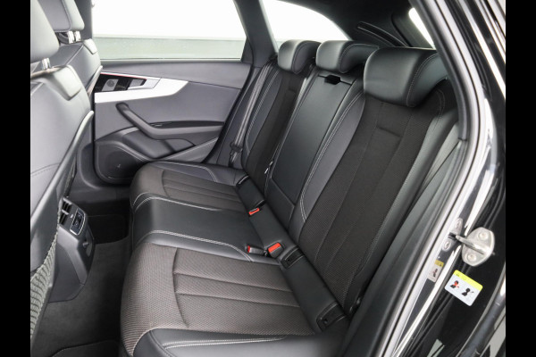 Audi A4 Avant 35 TFSI S edition Competition 150 pk S-tronic | Verlengde garantie | Navigatie | Panoramadak | Parkeersensoren | Stoelverwarming | S-Line |
