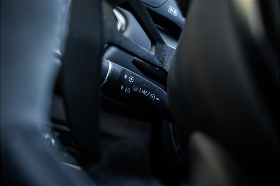Aston Martin Vantage Roadster 4.0 V8 F1 Edition - Carbon -