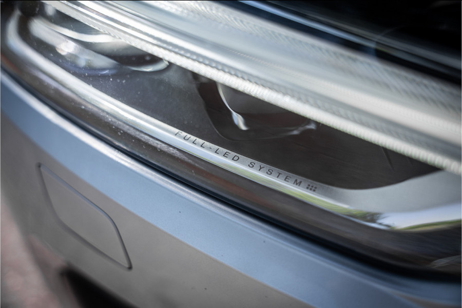 Volvo XC60 2.0 T5 R-Design Geartronic - Bussines Pack Connect - Winter-line