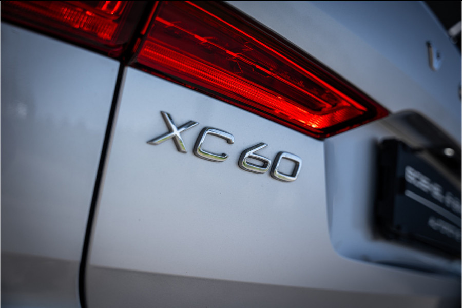 Volvo XC60 2.0 T5 R-Design Geartronic - Bussines Pack Connect - Winter-line