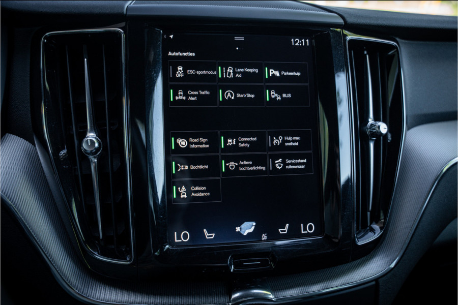 Volvo XC60 2.0 T5 R-Design Geartronic - Bussines Pack Connect - Winter-line