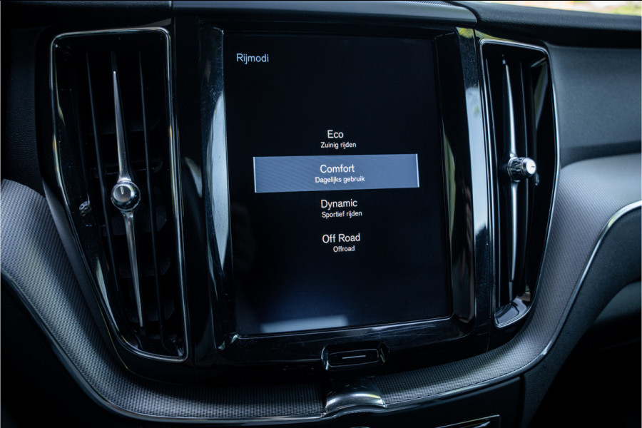 Volvo XC60 2.0 T5 R-Design Geartronic - Bussines Pack Connect - Winter-line