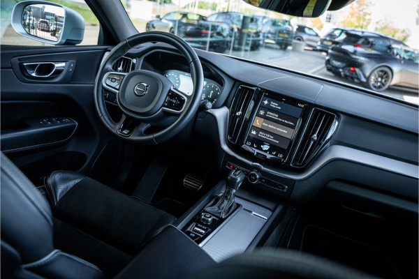 Volvo XC60 2.0 T5 R-Design Geartronic - Bussines Pack Connect - Winter-line