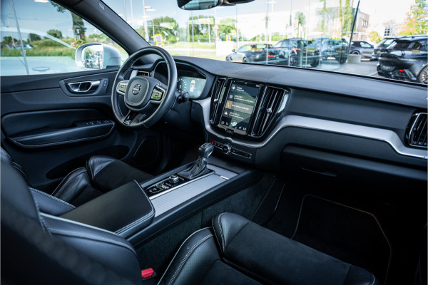 Volvo XC60 2.0 T5 R-Design Geartronic - Bussines Pack Connect - Winter-line