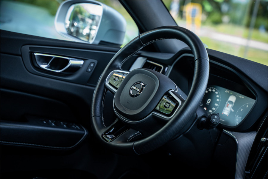 Volvo XC60 2.0 T5 R-Design Geartronic - Bussines Pack Connect - Winter-line