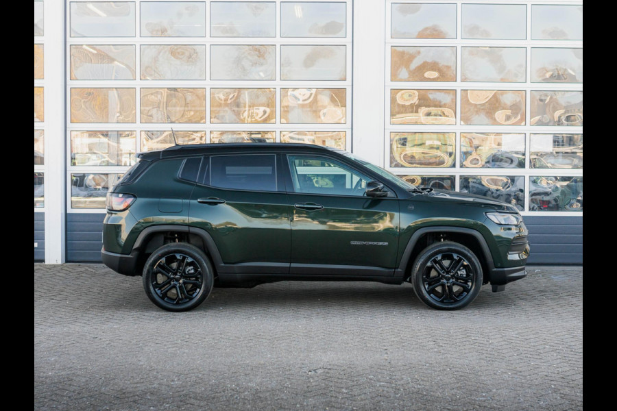 Jeep Compass 4xe 240 Plug-in Hybrid Electric North Star | Schuif/Kantel Dak | Bicolore | Blackline