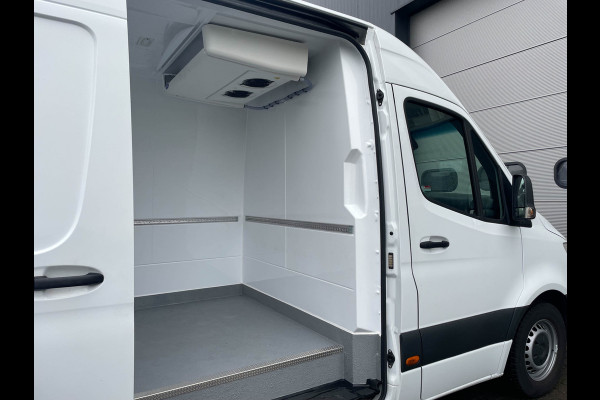 Mercedes-Benz Sprinter L3 H2 Automaat 317 MBUX Fabrieksgarantie 170PK Koelwagen Carrier Xarios 350 Dag & Nachtkoeling BPM Vrij